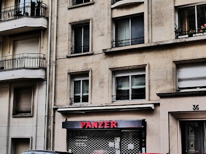 Panzer, Charcuterie à Paris 16
