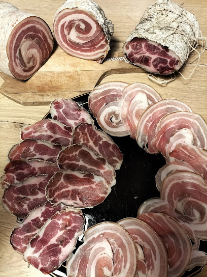 L'ours Qui Fume, Charcuterie Artisanale, Saint-Hilaire Du Harcouët (50) Charcuterie à Saint-Hilaire-du-Harcouët