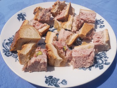 Boucherie Familiale Adrien HUBERT, Boucherie à Varennes-Saint-Sauveur