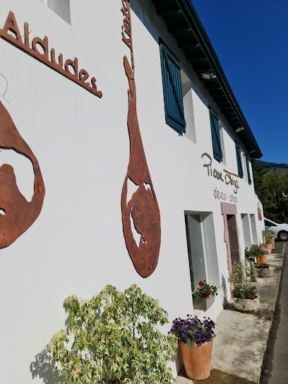 Boutique/Restaurant Pierre Oteiza Les Aldudes, Charcuterie à Aldudes