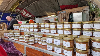 Gaec Du Serre De Courpatas Charcuterie à Sceautres