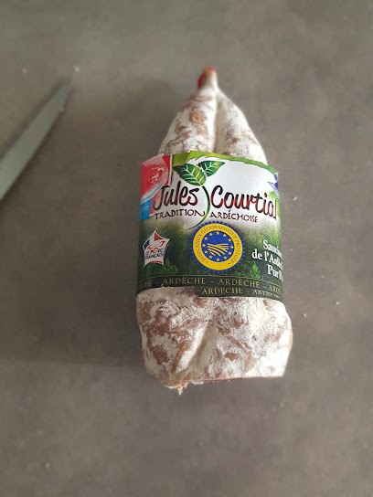 Les Fils de Jules Courtial, Boucherie à Châteauneuf-de-Vernoux