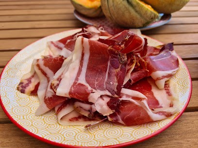 Chez Emilie Et Adrien, Boucherie à Laudun-l'Ardoise