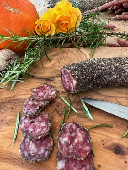 Saucissons Secs Via Véronique Doneau, Charcuterie à Beaulieu-sur-Layon