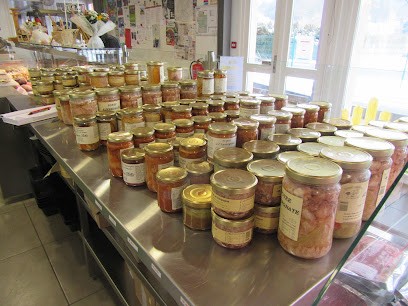 SALAISONS DU HAUT-CANTAL - Maison PALLUT, Boucherie à Condat