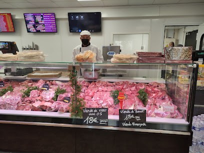 Mila Gros, Boucherie au Petit-Quevilly