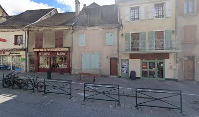 Longo Antonella, Boucherie à Mens