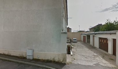 Deligia Michael, Boucherie au Creusot