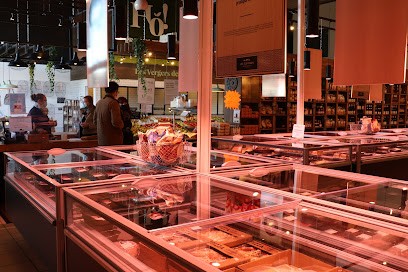 The Breeders Charentonne, Boucherie à Gien